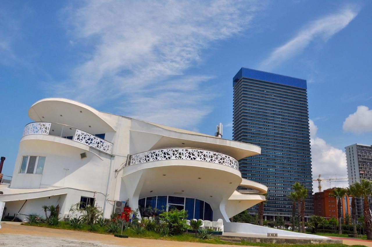 Orbi Beach Tower Aparts Batumi Kültér fotó
