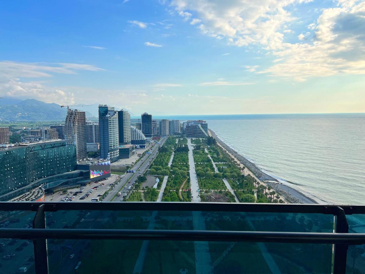 Orbi Beach Tower Aparts Batumi Kültér fotó